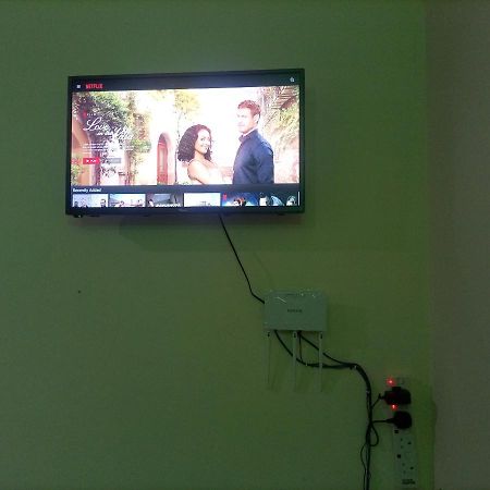 La Grande Cosy Studio Apartment Mtwapa Luaran gambar
