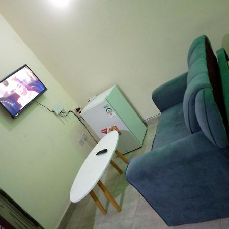 La Grande Cosy Studio Apartment Mtwapa Luaran gambar