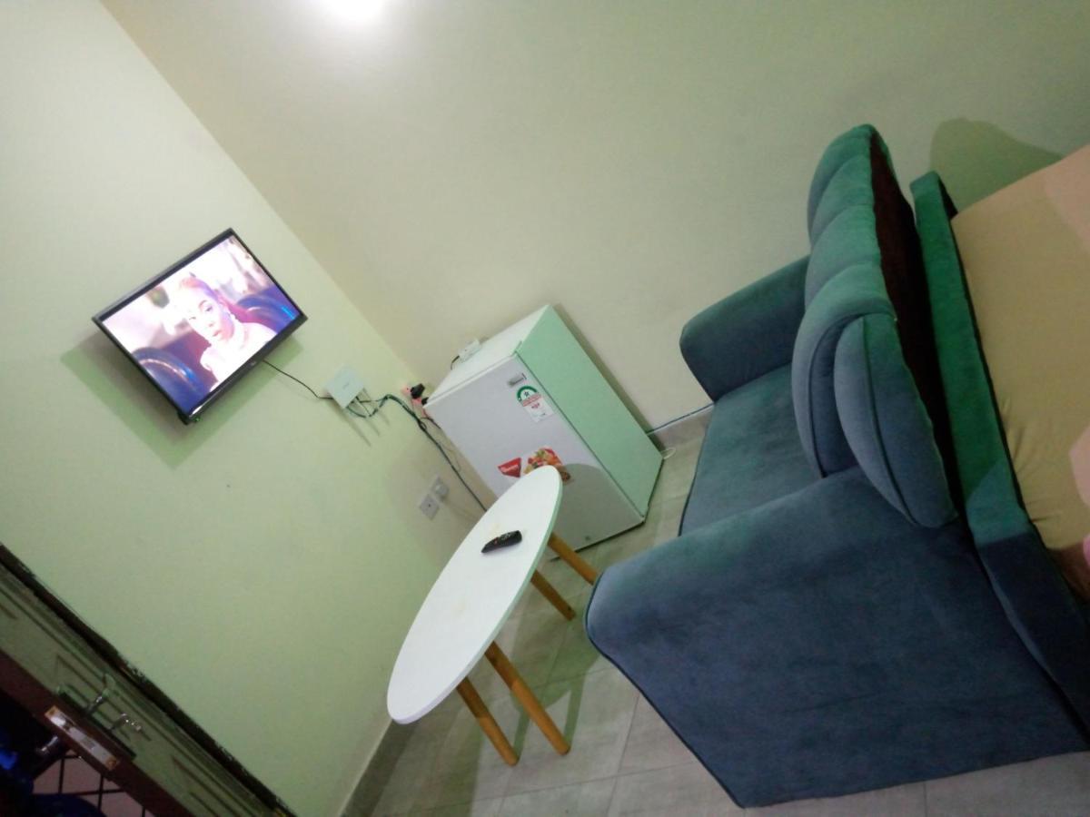 La Grande Cosy Studio Apartment Mtwapa Luaran gambar