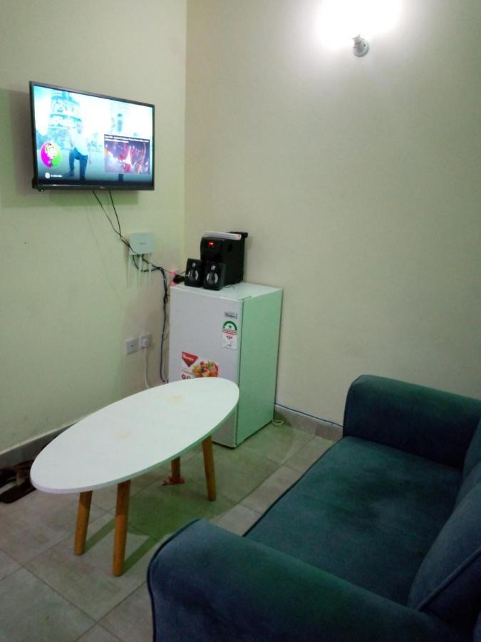 La Grande Cosy Studio Apartment Mtwapa Luaran gambar